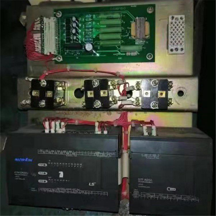 礦用斷路用BKDZ低壓保護(hù)器 太原市平陽(yáng)煤礦機(jī)械廠